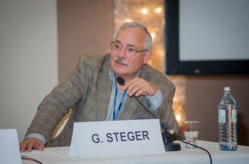 Sprang für den kurzfristig verhinderte Univ.-Prof. Dr. Hellmut Samonigg ein: ABCSG-Vorstandsmitglied Univ.-Prof. Dr. Günther Steger.
