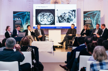 Das Panel lauscht aufmerksam: Martin Schindl, Stefan Stättner, Armin Gerger, Reinhold Függer, Carmen Döller, Wolfgang Eisterer und Co-Moderator Gerald Prager (v.l.n.r.).